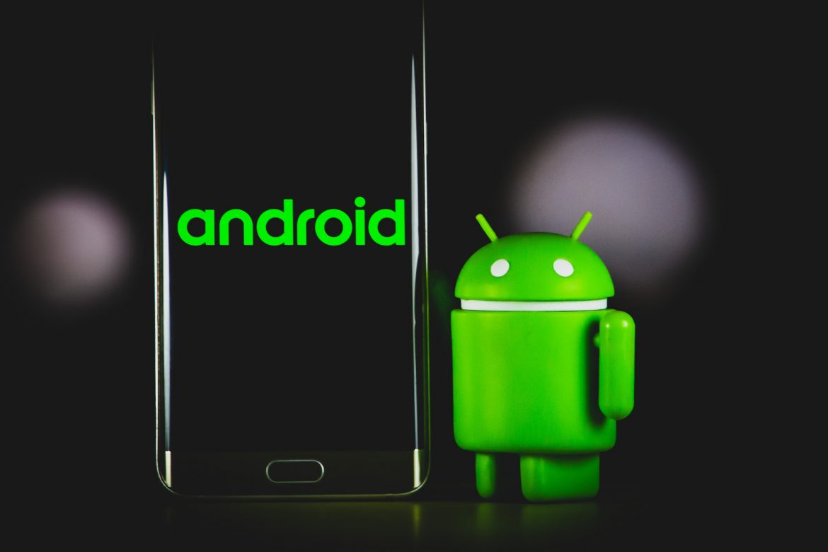 Samsung Annuncia One UI 6.0 con Android 14 per 4 Nuovi Dispositivi